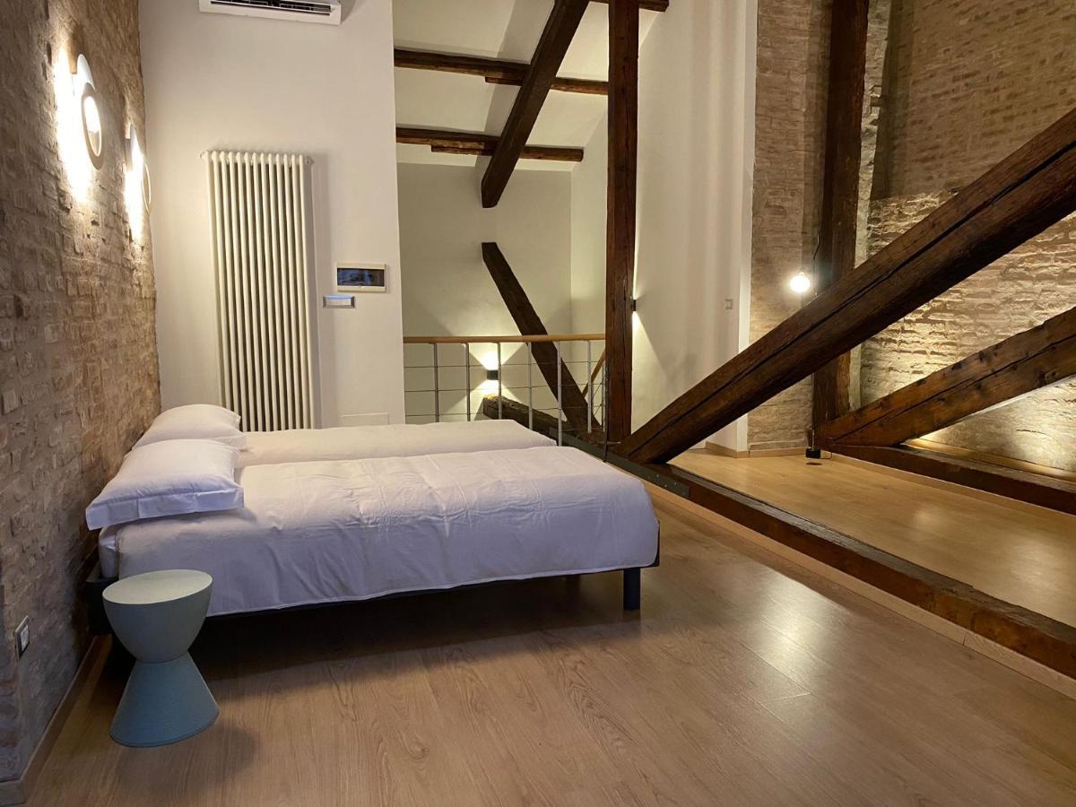 Sacrati 39 Apartment แฟร์รารา ภายนอก รูปภาพ